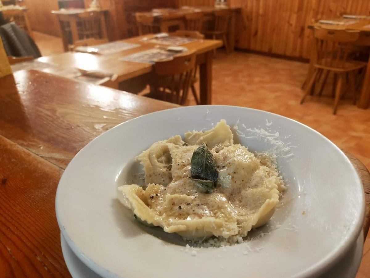 La Ca' Dei Comari - Locanda Da Tullio Capovalle Luaran gambar